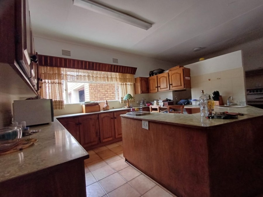 3 Bedroom Property for Sale in Flimieda North West